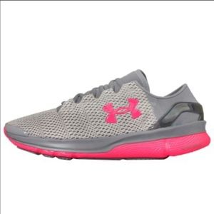 🌺Under Armour Running Shoe